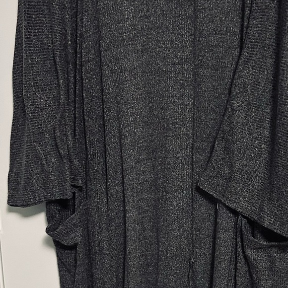 NWOT Grey Jumpsuit with Coordinating Long Sweater Size L - Picture 4 of 8